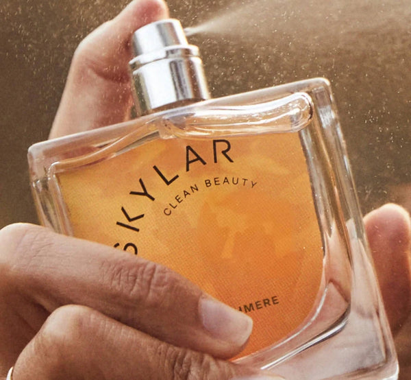 Best Fall Perfumes: Cozy, Warm & Clean Fragrances for Autumn