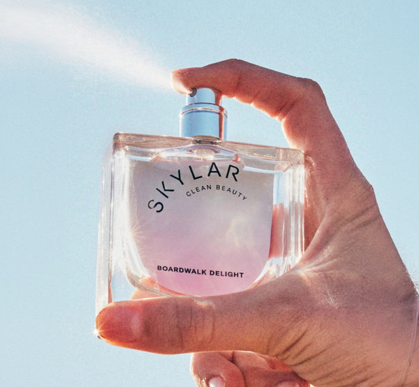 What are the best perfume gift ideas for my mom?